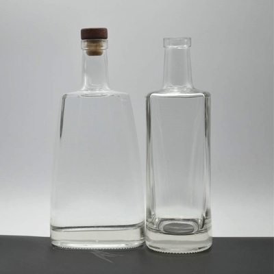 코크 밀폐형 750ml 유리 빈 병 슈퍼 플린트 재료의 고급 음료