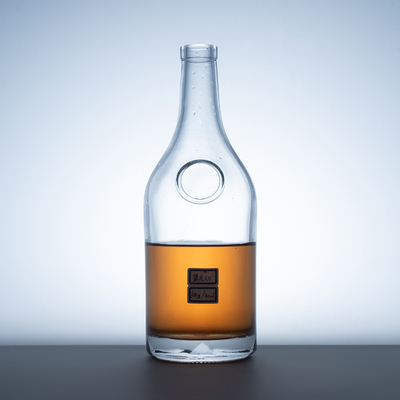 코크 밀폐형 750ml 유리 빈 병 슈퍼 플린트 재료의 고급 음료
