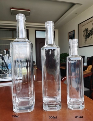 500ml 올리브 오일 스피릿 리커 700ml 750ml 블랙 보드카 위스키 유리 병