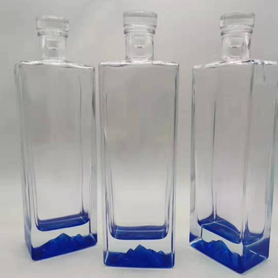 맞춤형 디자인 500ml 750ml 칸 유리 보드카 병