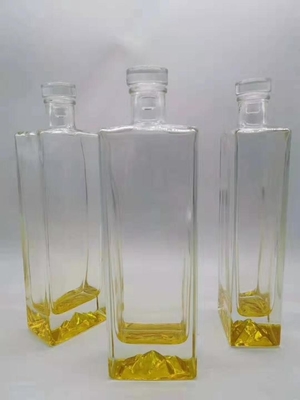 맞춤형 디자인 500ml 750ml 칸 유리 보드카 병