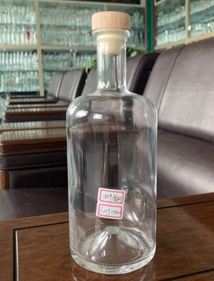 기본 재료 크리스탈 유리 500ml 700ml 빈 보드카 와인 병 코크