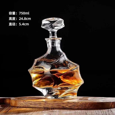 500ml/650ml/700ml/800ml 최고급 브랜디 보드카를 위한 크리스탈 화이트 글라스 와인 디칸터