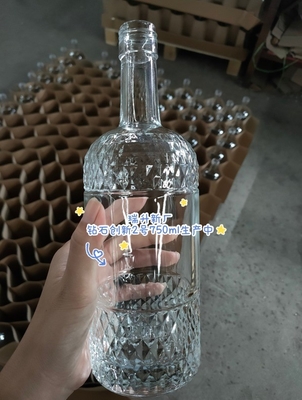 기본 재료 크리스탈 유리 500ml 700ml 빈 보드카 와인 병 코크