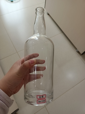 OEM 환영 주문형 와인 포장용 700ml 빈 유리 병