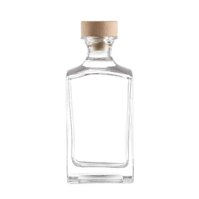500ml 700ml 750ml 광물용 물용 슈퍼 플린트 유리 재료의 광물용 물용 물 500ml 750ml 광장용 보드카 병