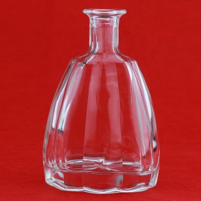 750ml 브랜디 위스키 진 유리 병 슈퍼 플린트 재료와 사용자 정의 디자인
