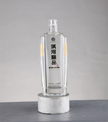 빈 병 750ml 코크 밀봉과 함께 술과 술 병 세계 시장에 선박