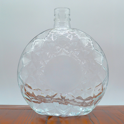 디칼 표면 처리 슈퍼 플린트 유리 재료 빈 750ml 와드카 병
