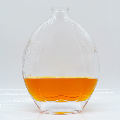 디칼 표면 처리 슈퍼 플린트 유리 재료 빈 750ml 와드카 병