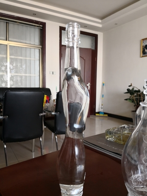 350ml 500ml 750ml 여성 몸 모양 유리 병