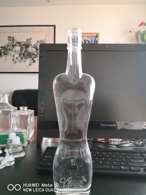 350ml 500ml 750ml 여성 몸 모양 유리 병