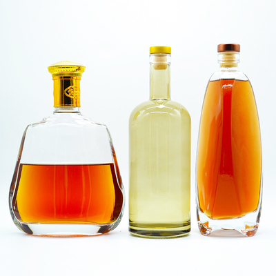 산업용 음료 칸 유리 병 700ml 데칼 표면과 매트 블랙 마무리