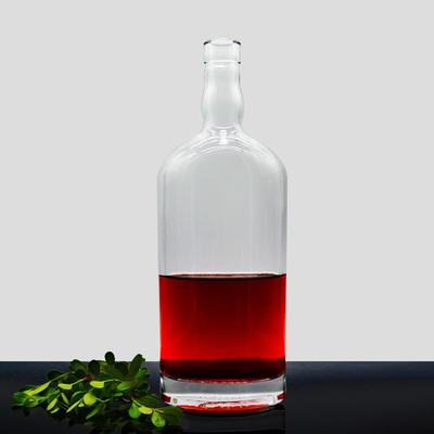 500ml 700ml 750ml 스크럽 보드카 고플린트 유리 재료로 만든 코크가 있는 유리 병