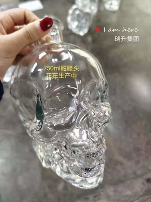 큰 좋은 700ml 750g 투명한 유리 포장 특수 모양 바이올린 두개골 병