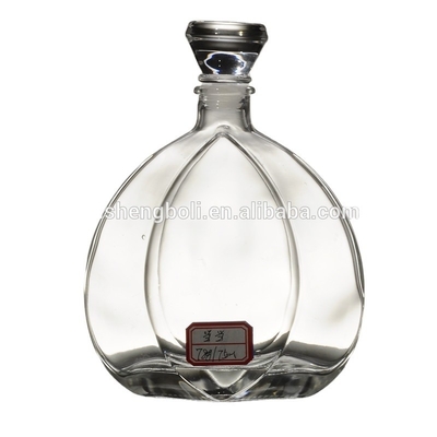 음료용 크리스탈 화이트 유리 병 고급 디자인 500ml 750ml 보드카 위스키 브랜디