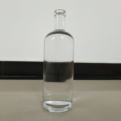 슈퍼 플린트 유리 재료 700ml 750ml 1 리터 보드카 유리 병 CE 표준