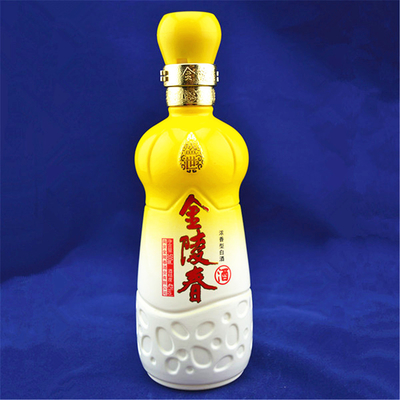750ml 용량 백색 술 유리병 음료 및 음료용 로켓 모양