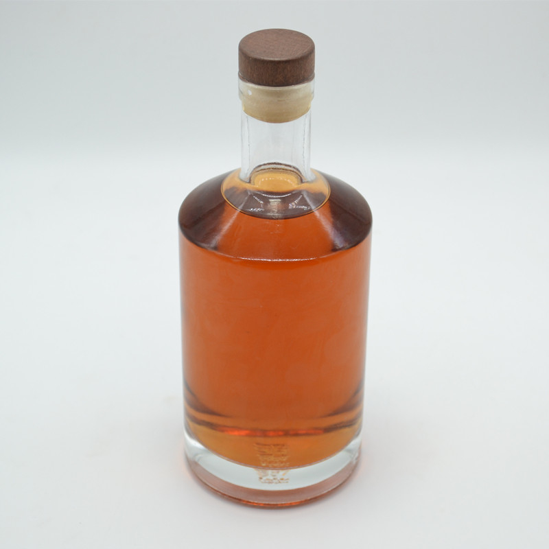 맞춤형 슈퍼 둥근 슈퍼 플린트 빈 코크 막대 750ml 술 유리 보드카 병