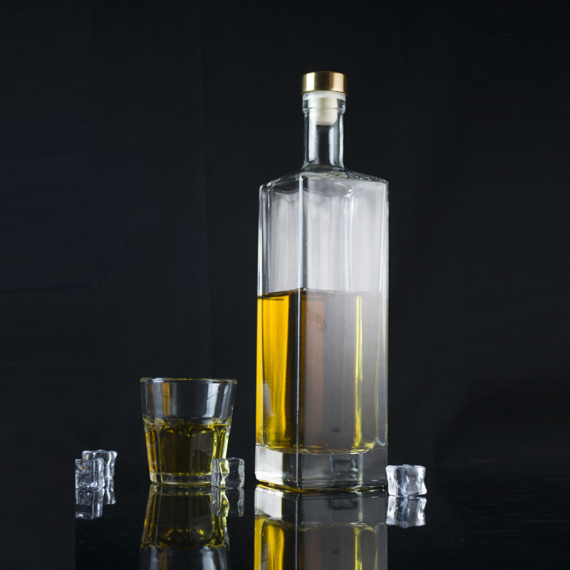 500ML 750ML 1000ML 맑은 진 럼 위스키 유리 술 병 코크 밀폐 유형