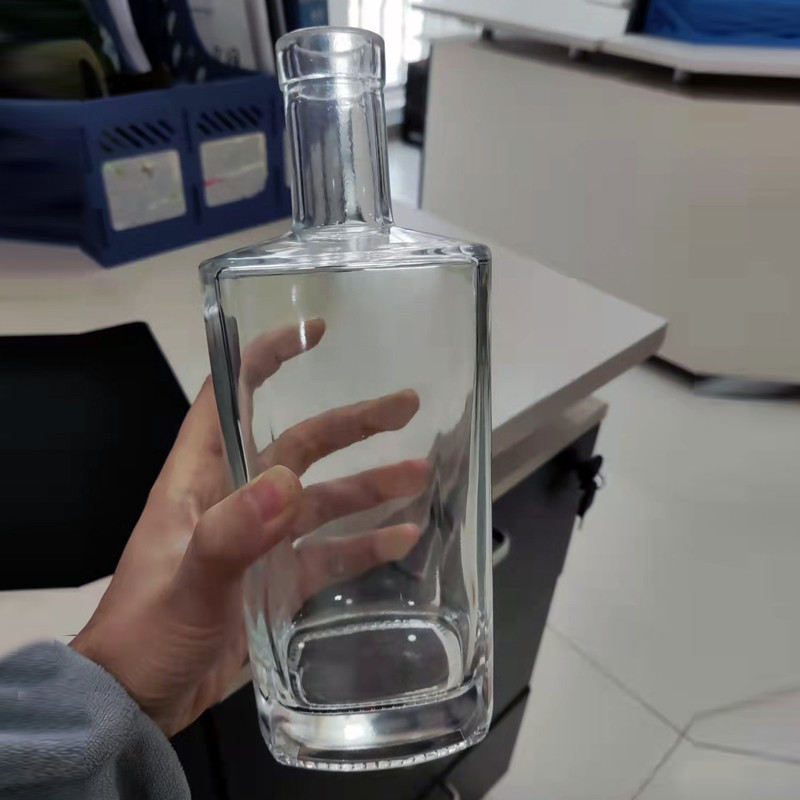 700ml 1L 음주 병 위스키 알코올 포장 병 미네랄 워터 포장