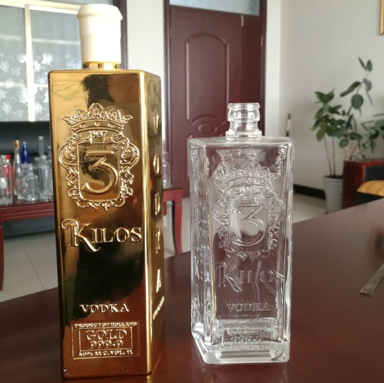 고도로 OEM / ODM를 위해 정제 된 맑은 플린트 500ml 사각형 유리 병