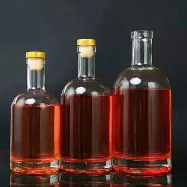 500ml Custom T-Top Clear Whiskey Vodka Liquor Glass Flask with High Flint Glass Material 500ml Custom T-Top Clear Whiskey Vodka Liquor Glass Bottle High Flint Glass Material 고플린트 글라스 소재로 된 고플린트 글라스 소재로 된 고플린트 글라스 소재